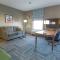 Hampton Inn & Suites Stroud