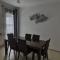 F5 -5 bedrooms Apt- Residence Hasnaoui avec parking Oran Algeria - وهران