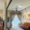 Chic Cosy at Kota Warisan Near Aiport KLIA KLIA2 5-7 Pax
