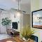 Chic Cosy at Kota Warisan Near Aiport KLIA KLIA2 5-7 Pax