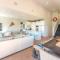 The Point - Stay Waiheke - Onetangi