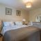 Buff Lodge - Tackley
