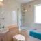 The Landings 18, Waters Reach - P