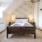 Mill Village 67, Driftwood Lake House - P