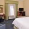 Hampton Inn Jackson-College Avenue