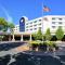 DoubleTree by Hilton Pleasanton at The Club