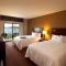 Hampton Inn Marquette-Waterfront