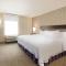 Home2 Suites By Hilton Menomonee Falls Milwaukee