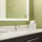 Home2 Suites By Hilton Menomonee Falls Milwaukee