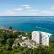 Beachfront 5th floor at Pelican Reef