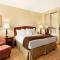 DoubleTree by Hilton Hotel St. Louis - Chesterfield - Chesterfield