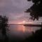 "Los laureles" vista al lago