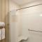 Hampton Inn & Suites Addison