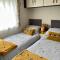 Honeycomb Lodge