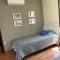 Extremely comfy apt with spacious private terrace 10min walk to the beach & in Town