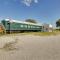 Charming Converted Railcar Studio in Joplin!