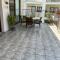 Extremely comfy apt with spacious private terrace 10min walk to the beach & in Town - Ларнака
