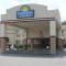 Days Inn & Suites by Wyndham Bridgeport - Clarksburg - Bridgeport