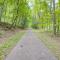 Marlinton Cabin Rental with Greenbrier River Access!