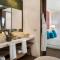 The Fives Downtown Hotel & Residences, Curio Collection by Hilton - Playa del Carmen