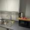 Modern Luxury Private Detached 1 Double Bedroom Studio Apartment - Super Fast Wifi - 卢顿