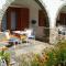 Pantheon Studios & Apartments