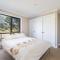 The Lake House Meadowbank: Waterfront Retreat - Ellendale