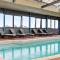 420 Spacious City Sanctuary Poolgym 2x2