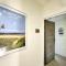Lush Porthcawl Coney Beach 2 bedroom apt, Spacious, Parking, Prime Location - 波斯考尔