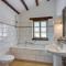 Vila Amyra With Pool - Happy Rentals