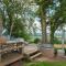 Tilbury Shepherd Huts with Hot Tubs Plus Holiday Cottages - West Bagborough