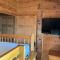 Immaculate 3-Bed Lodge in Hawick
