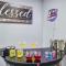 Vacay Spot Happy Escape 15 Min Beach Massage Shower Prime LOC! 6 blocks away from Bars, Nite Clubs, Res, Shops