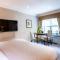 Eton House - Self Check-In Serviced Studios & Rooms - Yeovil