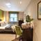 Eton House - Self Check-In, Ensuite Rooms & Self-Catering Studios - Yeovil