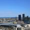 Glamorous 2BR Apt with Ocean & River Views & Free parking - Melbourne