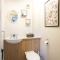 Mill Village 68, Somer House - P