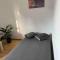 2 Zimmer Appartement Private Küche und Bad