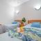 Paradis Park Apartments