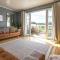 Windrush Lake 87, The Retreat - P