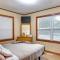 Multi-Level Bonneau Cabin Walk to Lake! - Bonneau