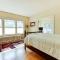 Charming MPLS Home with Patio - Walk to Uptown! - Minneapolis