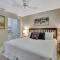 Seasonal Bliss in Fort Myers Florida Lake and Golf Views with Golf Membership Available