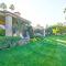 V3833 - End Drive - Meredith Lodging - Palm Desert