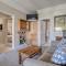 V4849 - Friendly Flower - Meredith Lodging - Palm Desert