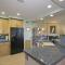 VB851 - Blue Bird - Meredith Lodging - Palm Desert