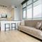 Cozy & Contemporary Suite - Easy Access to Everything