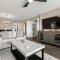 Newly Updated St. Pete 2-BR Condo on Isla Del Sol - Сент-Пітерсбург