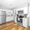 Saint Charles 2 Bedroom Townhome Retreat