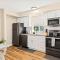 Spacious 1BR [End Unit] in the Heart of Roseville